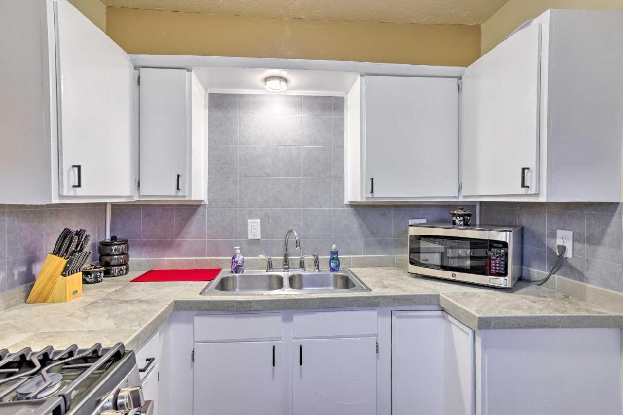 Council Bluffs Cottage Proximity To Parks! Eksteriør bilde